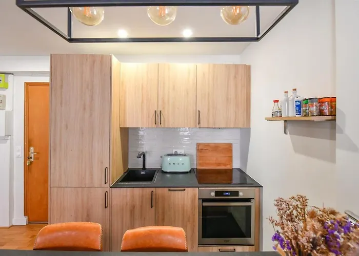 Beverage & Food Paris Spots